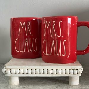 2 beautiful red Rae Dunn mugs